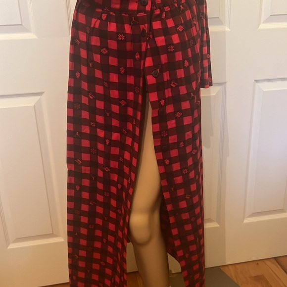 Woolrich red/black flannel turtleneck/button skirt set Med/8 - Picture 3 of 11